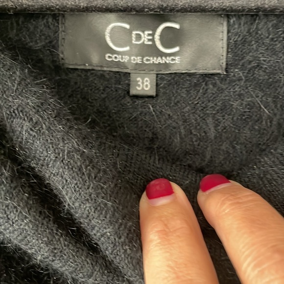 Angora Pearl Details Vintage-Style Sweater - Picture 3 of 7